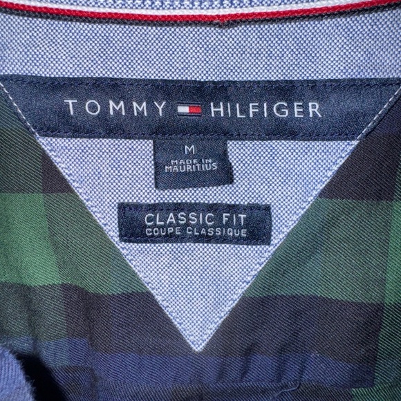 Tommy Hilfiger Men’s Button Down Shirt SZ Medium Navy Green Plaid - Picture 4 of 7